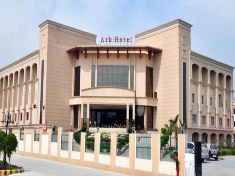 Hotel Ark Continental Rudrapur Esterno foto